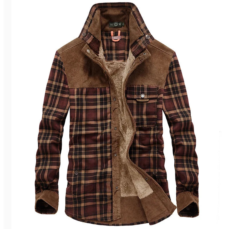 Jaqueta Xadrez Masculina Romenzi RZ180 com padrão moderno, forro macio e alta durabilidade. A escolha ideal para estilo e proteção em climas frios.