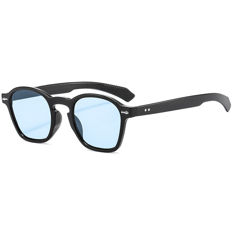 Óculos de Sol Romenzi Ibiza RZ687 em destaque, modelo sofisticado inspirado em Ibiza com lentes UV400 que oferecem conforto, proteção e estilo refinado.