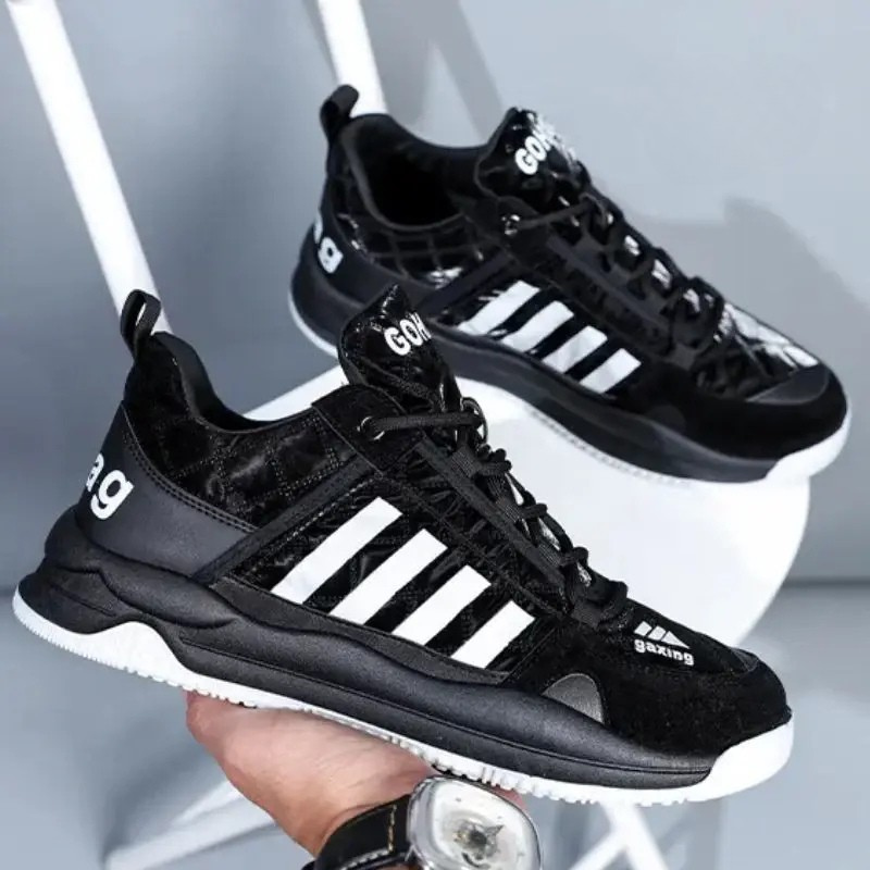 Tênis Casual Masculino Ortopédico Sayd Romenzi RZ335, revestimento premium, costuras reforçadas e suporte ortopédico para máximo conforto.