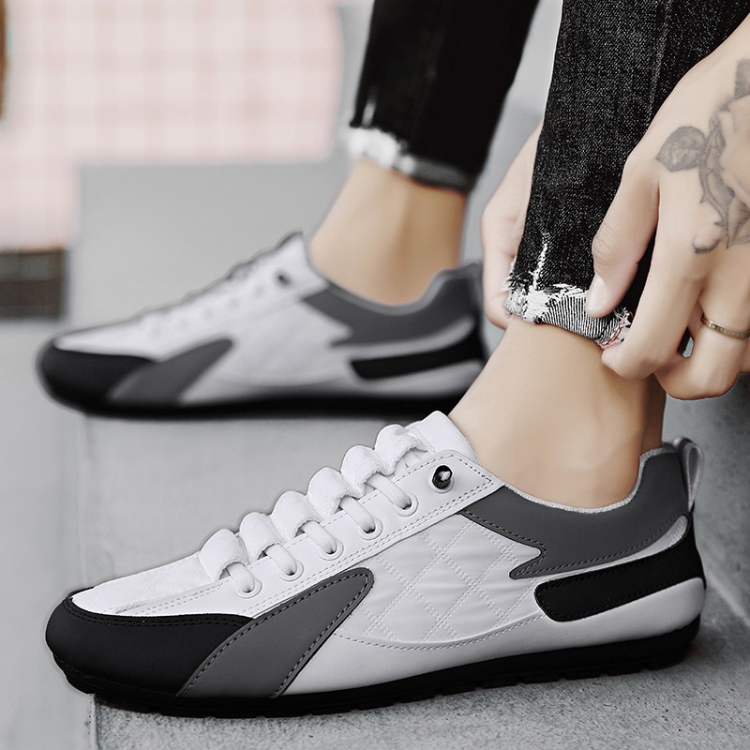 Tênis masculino Romenzi RZ375 com tecnologia Titanium Air, materiais respiráveis, palmilha em gel e solado antiderrapante para conforto diário.