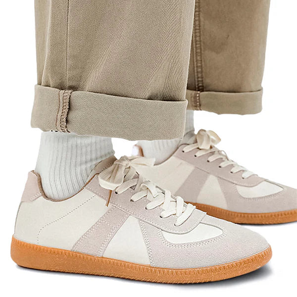 Tênis Masculino Romenzi RZ414 branco em couro premium com amortecimento Zoom em Gel, ideal para conforto e estilo em ocasiões casuais e sociais.