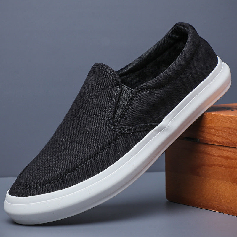 Tênis Masculino Slip On Romenzi RZ406 com tecido de alta densidade, palmilha confortável e design moderno para estilo casual com elegância.