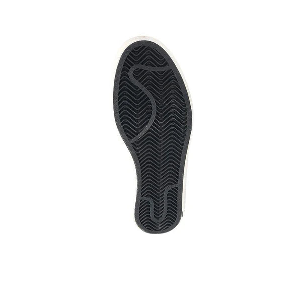 Tênis masculino Romenzi RZ430 na versão slip on, exibido em verde musgo, com design moderno, palmilha em PU e fechamento sem cadarço.