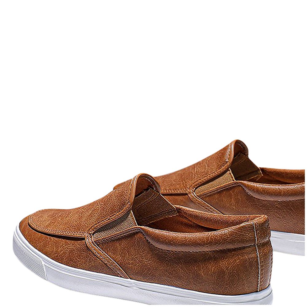 Tênis Slip On Sienne Romenzi RZ438 da Romenzi em destaque, ideal para uso diário, com visual elegante, solado confortável e acabamento refinado.