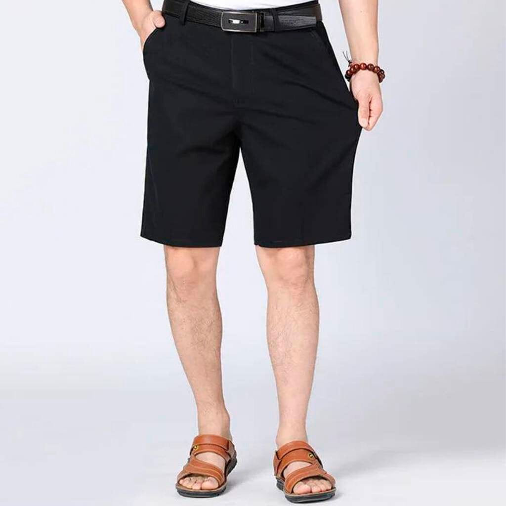 Bermuda Masculina Classic Comfort Romenzi RZ517 feita em brim premium, com caimento ajustado, resistência e design moderno que une estilo e conforto.