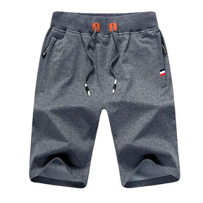 Bermuda Masculina Clássica Romenzi RZ515 feita em algodão premium, com caimento ajustado, design clássico e atemporal, unindo conforto e sofisticação.