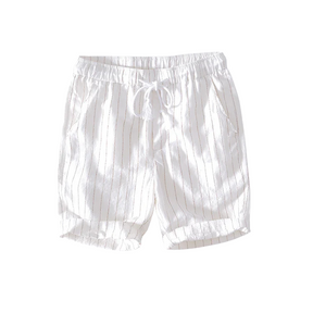 Bermuda Masculina de Linho Listrada Romenzi RZ506 feita em linho premium, leve e respirável, com estampa clássica e caimento sofisticado para estilo elegante.