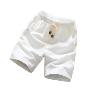 Bermuda Masculina Maldivas Romenzi RZ527 feita em algodão e poliéster premium, leve e ventilada, com caimento moderno que une conforto e estilo versátil.
