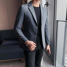 Blazer Masculino Esporte Fino Romenzi RZ058 em cinza escuro, moderno e elegante para ocasiões formais e casuais.