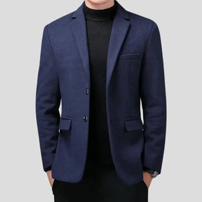 Blazer Masculino Slim Herrera Romenzi RZ061, com design slim fit, moderno e confortável. Disponível em materiais de alta qualidade.