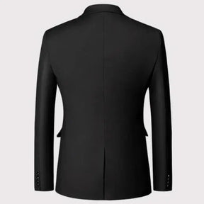 Blazer Masculino Slim Romenzi RZ052, confeccionado com materiais de excelência e design elegante, perfeito para eventos formais e ocasiões especiais.