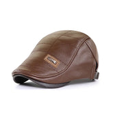 Boina Masculina de Couro Romenzi Vintage RZ268 em couro premium, design clássico italiano, ajuste ergonômico e versatilidade para looks casuais e formais.