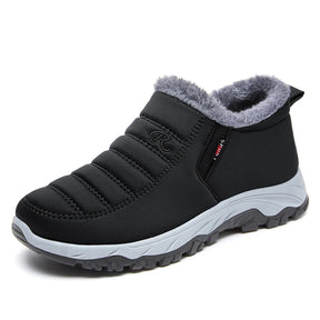 Bota de Inverno Masculina Romenzi RZ281 com revestimento interno térmico, solado antiderrapante e design robusto para estilo e funcionalidade.