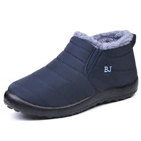 Bota Masculina com Forro Romenzi RZ287 confeccionada em poliéster premium com forro de pelúcia e solado antiderrapante. Design moderno e funcional.