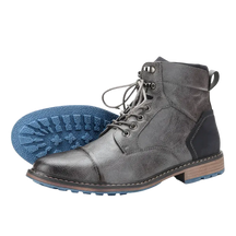 Bota Masculina de Couro Romenzi RZ284 com couro premium, solado emborrachado e design moderno. Perfeita para ambientes urbanos e aventuras.