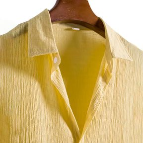 Camisa Manga Curta Básica Romenzi Modern RZ571 feita em tecido de alta qualidade, com design clean e caimento impecável que une conforto e sofisticação.