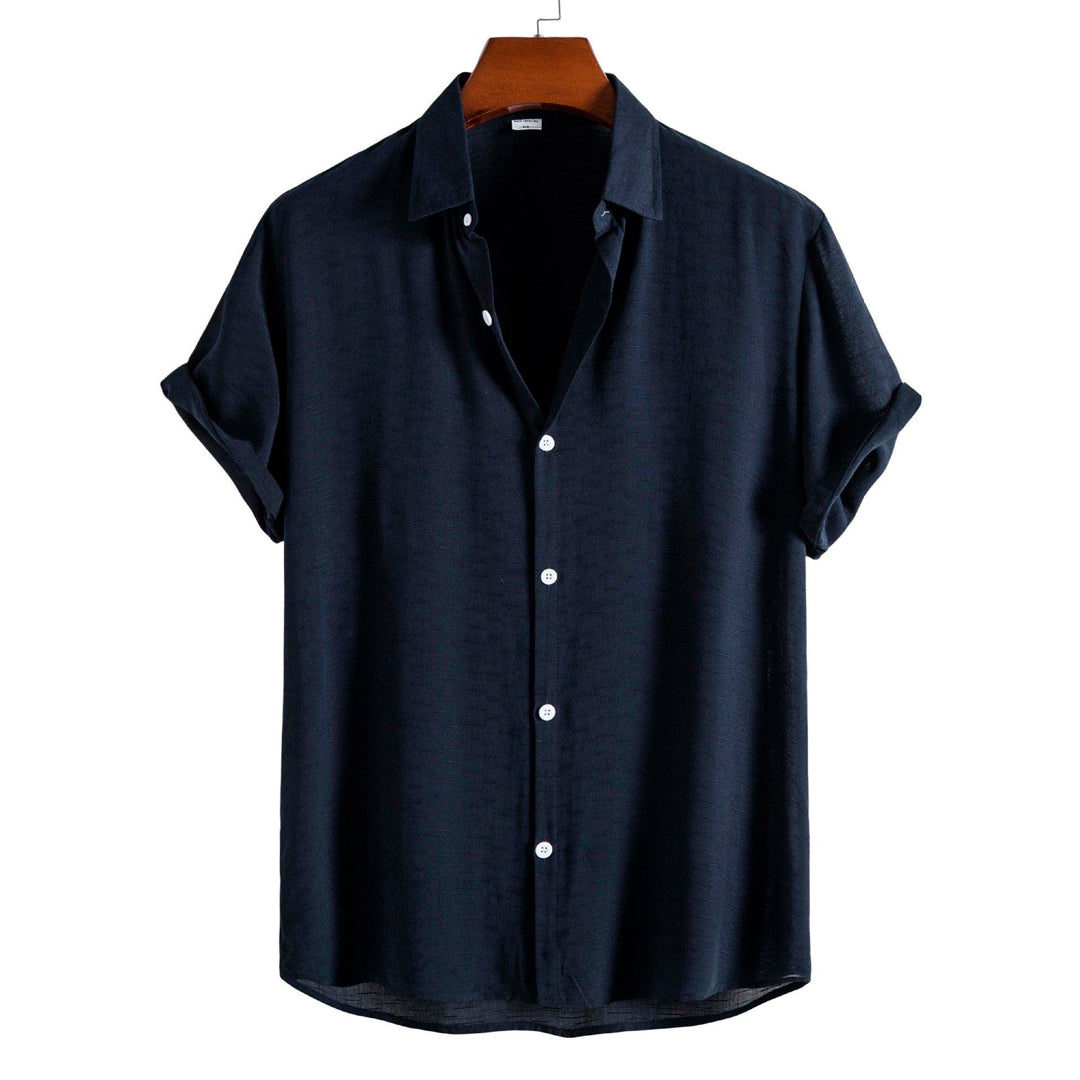 Camisa Manga Curta Lisa Romenzi Everyday RZ599 feita em tecido leve e de alta qualidade, com design clean que une conforto, estilo e versatilidade.