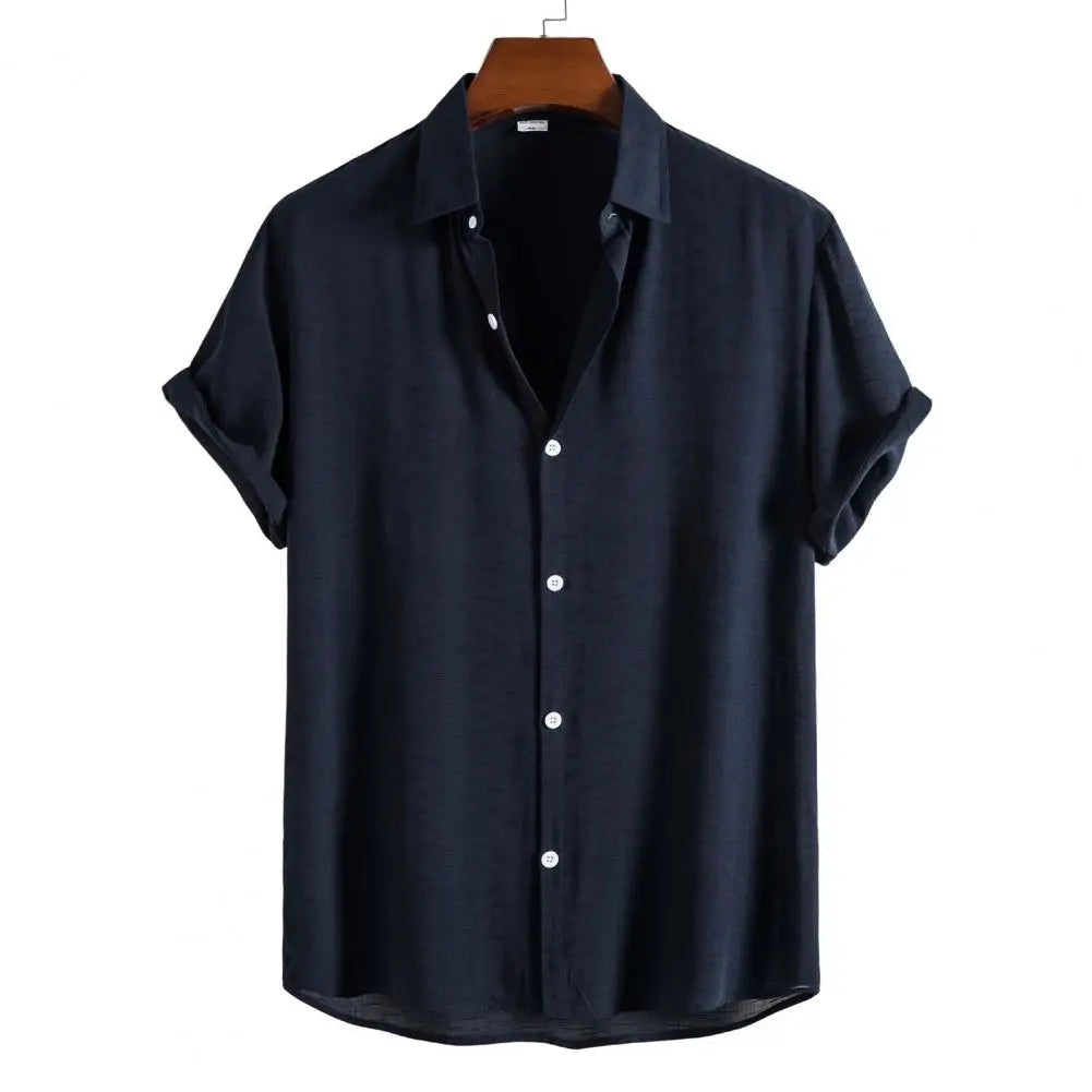 Camisa Manga Curta Lisa Romenzi RZ537 feita em tecido leve e respirável, com design minimalista e caimento ajustado que garante estilo e conforto.