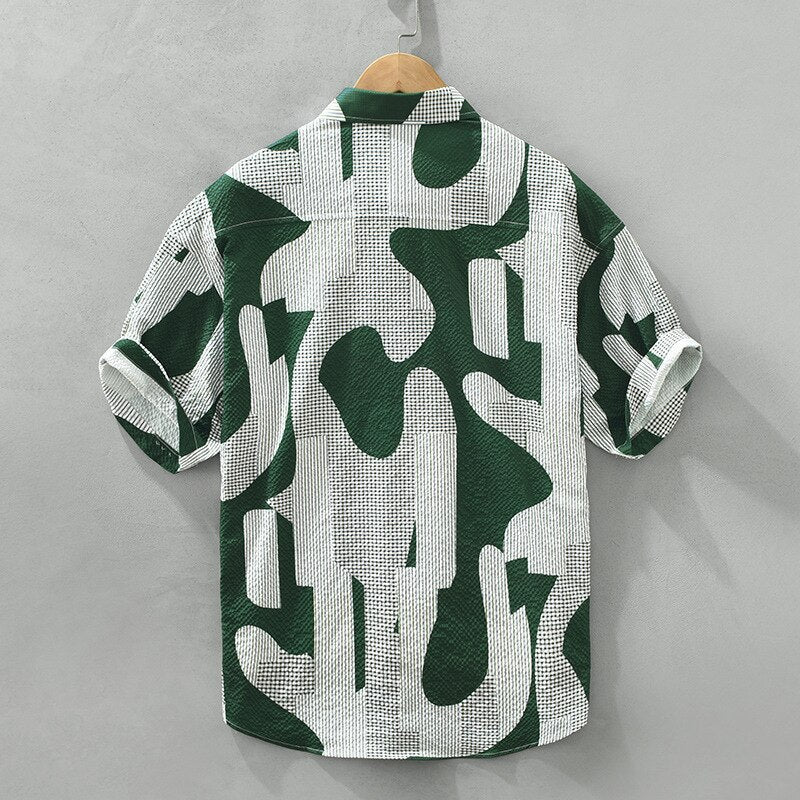 Camisa Manga Curta Romenzi Laguna RZ585 feita em tecido leve e respirável, com caimento impecável que garante frescor, conforto e estilo casual elegante.