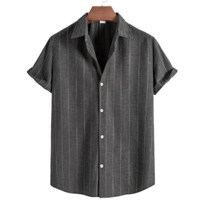Camisa Manga Curta Romenzi Mare RZ587 confeccionada em tecido leve e respirável, com design sofisticado que garante frescor, conforto e estilo casual.