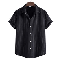 Camisa Manga Curta Romenzi Mare RZ587 confeccionada em tecido leve e respirável, com design sofisticado que garante frescor, conforto e estilo casual.