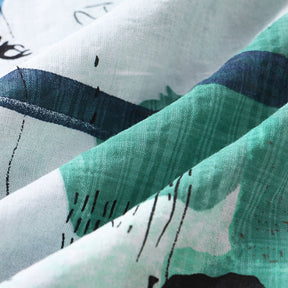 Camisa Manga Curta Romenzi Mirage RZ588 feita em tecido leve, com estampas abstratas modernas e caimento impecável que une frescor, conforto e estilo.