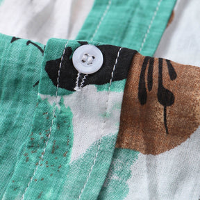 Camisa Manga Curta Romenzi Mirage RZ588 feita em tecido leve, com estampas abstratas modernas e caimento impecável que une frescor, conforto e estilo.