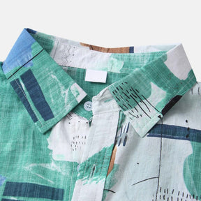Camisa Manga Curta Romenzi Mirage RZ588 feita em tecido leve, com estampas abstratas modernas e caimento impecável que une frescor, conforto e estilo.