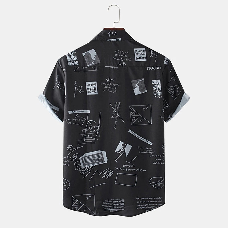 Camisa Manga Curta Romenzi Nation RZ589 feita em tecido leve e respirável, com caimento sofisticado que une frescor, conforto e estilo casual elegante.