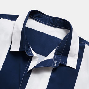 Camisa Manga Curta Romenzi Ocean RZ590 feita em tecido leve, com caimento sofisticado que garante frescor, elegância e versatilidade em ocasiões casuais.