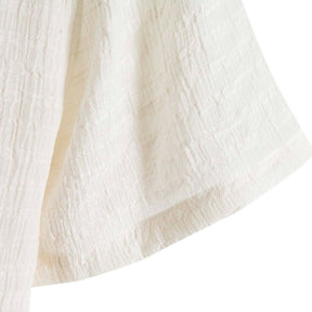 Camisa Manga Curta Romenzi Playa Off White RZ591 em tecido leve, com design sofisticado e caimento impecável para ocasiões casuais e dias ensolarados.
