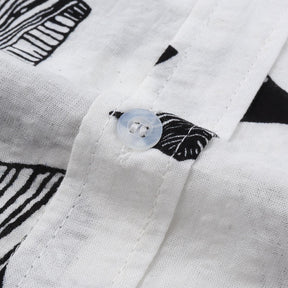 Camisa Manga Curta Romenzi Siena RZ593 feita em tecido leve e fresco, com design sofisticado e versátil para ocasiões casuais e momentos elegantes.
