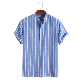 Camisa Manga Curta Romenzi Sierra RZ594 feita em tecido leve, com estampas abstratas modernas e caimento impecável que une frescor, estilo e elegância.
