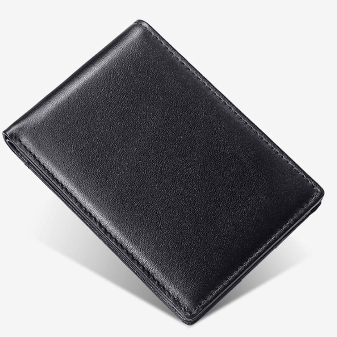 Carteira Masculina Slim Romenzi RZ481 feita em couro PU com costura refinada e compartimentos para dinheiro, cartões e documentos do dia a dia.