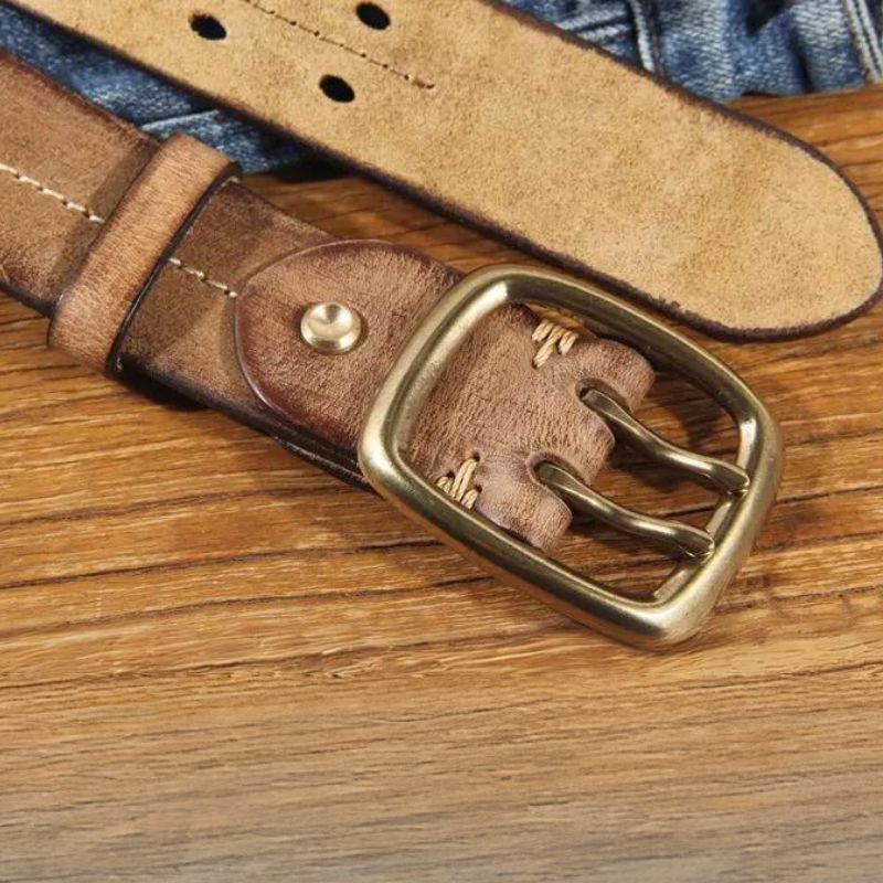 Cinto Masculino de Couro Artesanal Romenzi RZ458 feito à mão com couro legítimo, ideal para looks sofisticados e duráveis.