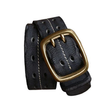 Cinto Masculino de Couro Artesanal Romenzi RZ458 feito à mão com couro legítimo, ideal para looks sofisticados e duráveis.