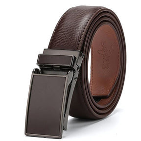 Cinto Masculino de Couro Romenzi Class RZ471 com acabamento sofisticado, ideal para compor visuais formais ou casuais com elegância e distinção.