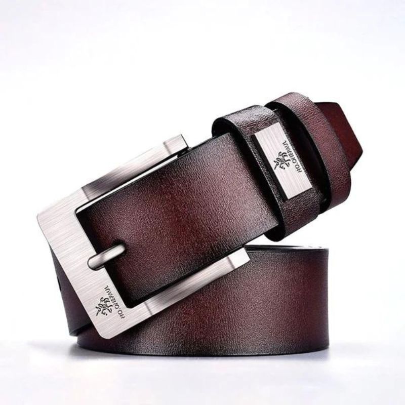 Cinto Masculino de Couro Romenzi Mens RZ475 com fivela metálica e acabamento premium, ideal para compor visuais elegantes e sofisticados.