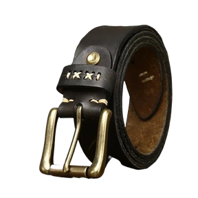 Cinto Masculino de Couro Romenzi RZ467 com fivela robusta e acabamento clássico, ideal para compor visuais elegantes com autenticidade e durabilidade