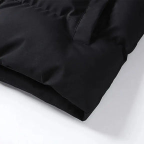 Jaqueta Acolchoada Masculina Romenzi High RZ239 com design clássico, isolamento térmico e estilo atemporal para conforto e sofisticação em dias frios.