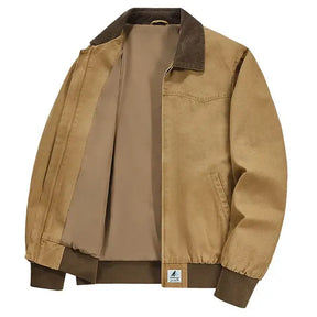 Jaqueta Bomber Vintage Masculina Romenzi RZ319 com estilo retrô, interior forrado e tecido resistente. Elegância e conforto para uso diário e especial.