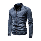 Jaqueta Jeans Masculina Romenzi City RZ247 com design contemporâneo, materiais premium e versatilidade. Perfeita para conforto e elegância em diversas ocasiões.
