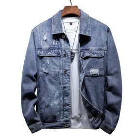 Jaqueta Jeans Masculina Romenzi Legacy RZ242 com design detalhado, tecido premium e estilo versátil. Perfeita para conforto e sofisticação em qualquer ambiente.