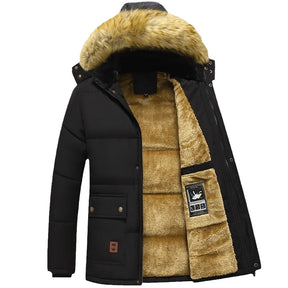 Jaqueta Masculina Bear Romenzi RZ192 em tecido acolchoado, elegante e resistente, com zíper durável.