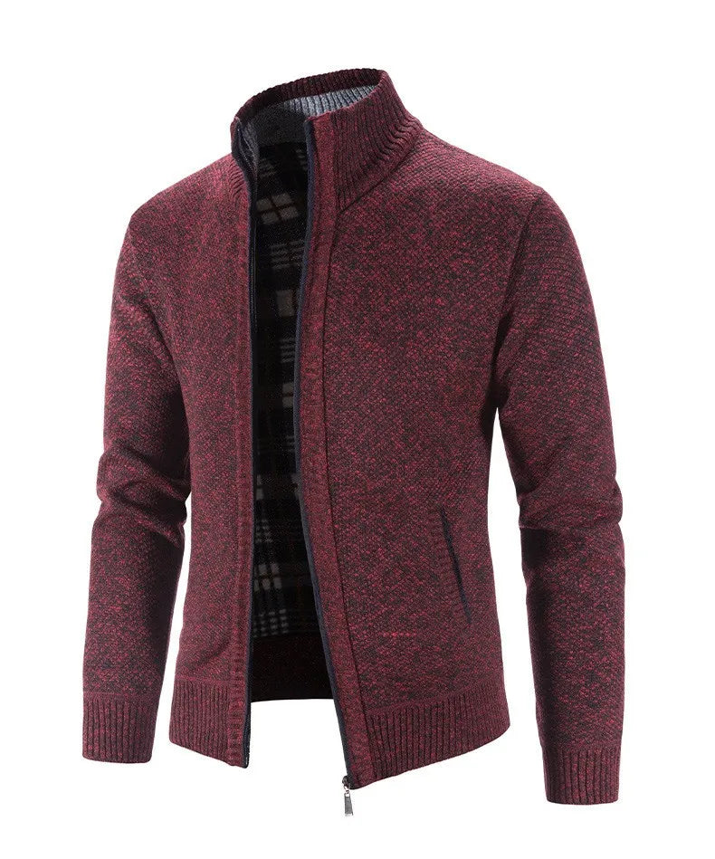 Jaqueta Masculina Casual Crochet Romenzi RZ219 com forro acolchoado, zíper durável e ajuste confortável, ideal para aquecimento e estilo em dias frios.