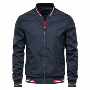 Jaqueta Masculina Casual Romenzi RZ146 com design moderno, caimento refinado e tecido resistente, ideal para conforto e estilo em qualquer ocasião.