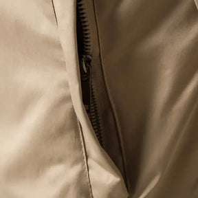 Jaqueta Masculina Casual Romenzi RZ146 com design moderno, caimento refinado e tecido resistente, ideal para conforto e estilo em qualquer ocasião.