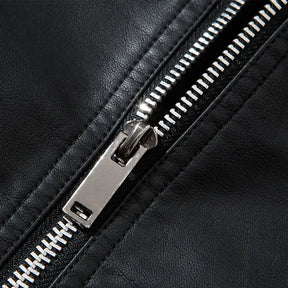 Jaqueta Masculina de Couro Romenzi Classic RZ117 - couro genuíno, design exclusivo, conforto, resistência e durabilidade premium.