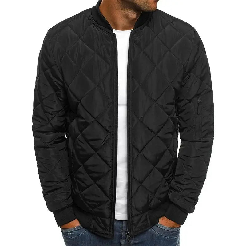 Jaqueta Masculina Elegance Zev Romenzi RZ143 com design ousado, material robusto e interior aquecido, perfeita para conforto e estilo nos dias frios.