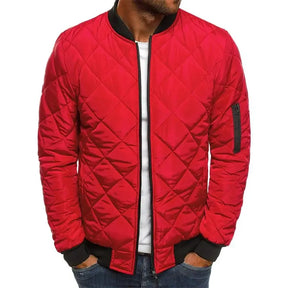 Jaqueta Masculina Elegance Zev Romenzi RZ143 com design ousado, material robusto e interior aquecido, perfeita para conforto e estilo nos dias frios.